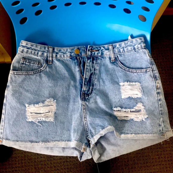 Jean shorts from SHEIN size L - Picture 1 of 2